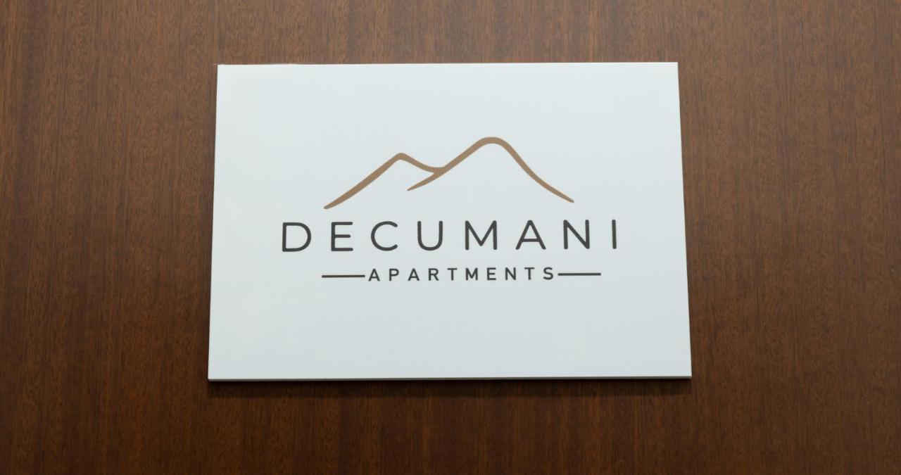 Decumani Apartments - Nel Cuore Di Napoli エクステリア 写真