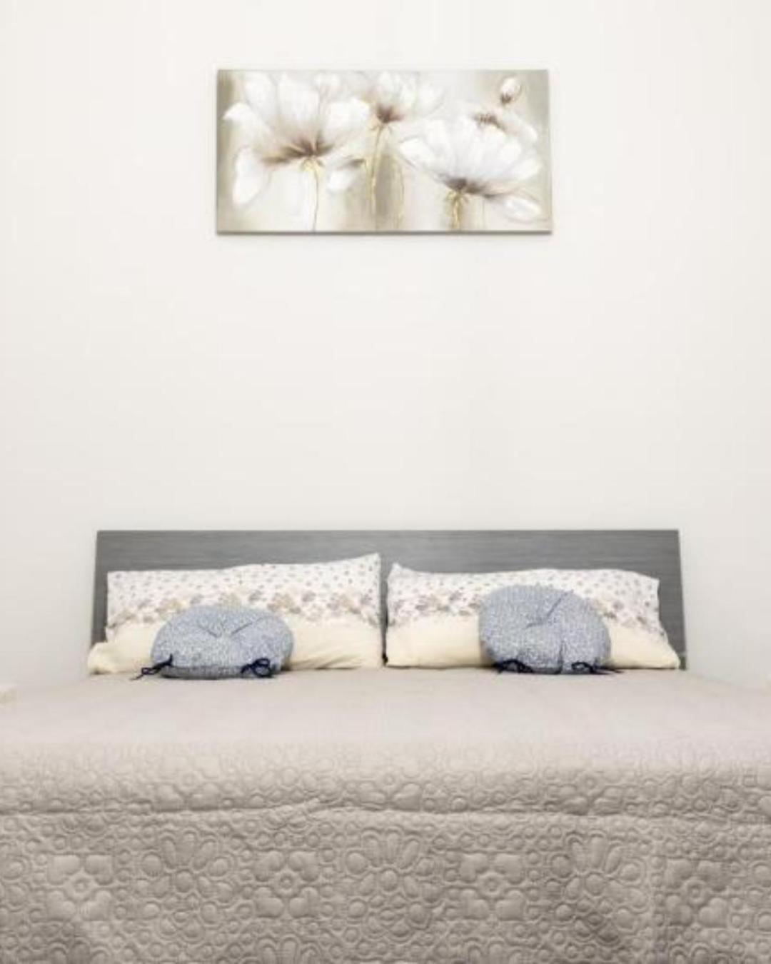 Decumani Apartments - Nel Cuore Di Napoli エクステリア 写真